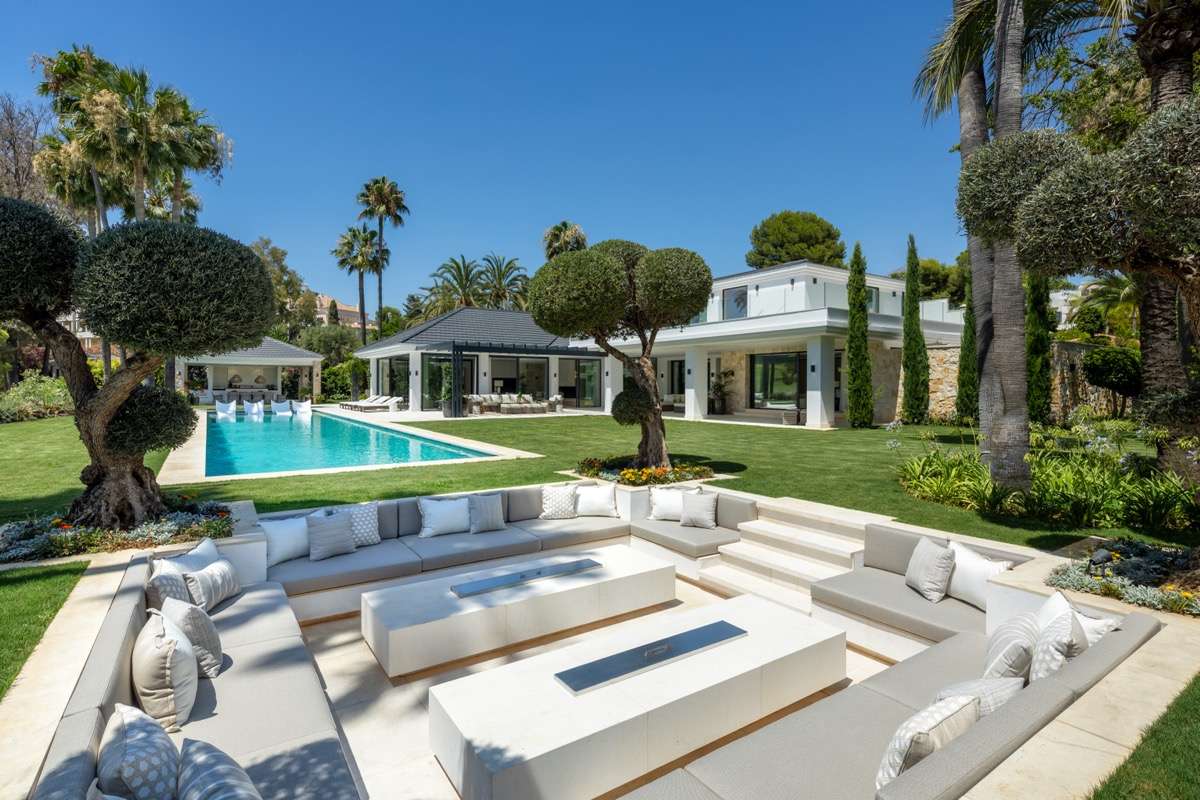 Villa Solstice