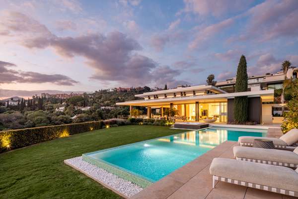 The Hills 1